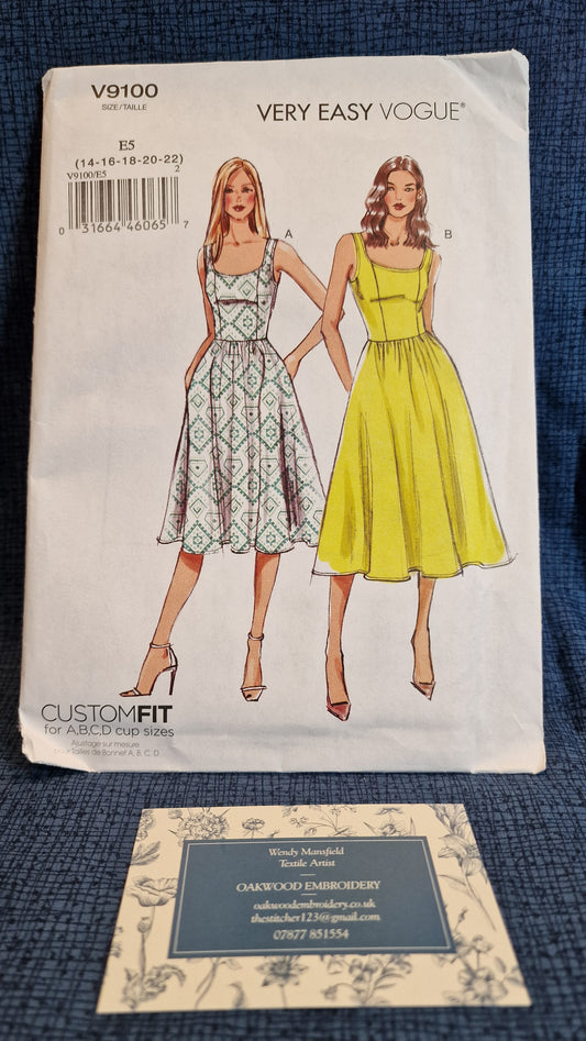 Dressmaking Pattern - Vogue V9100 - Size 14-22