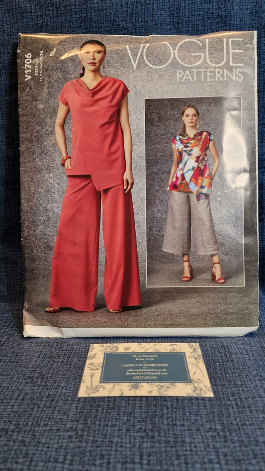 Dressmaking Pattern - Vogue V1706 - Size 16-24
