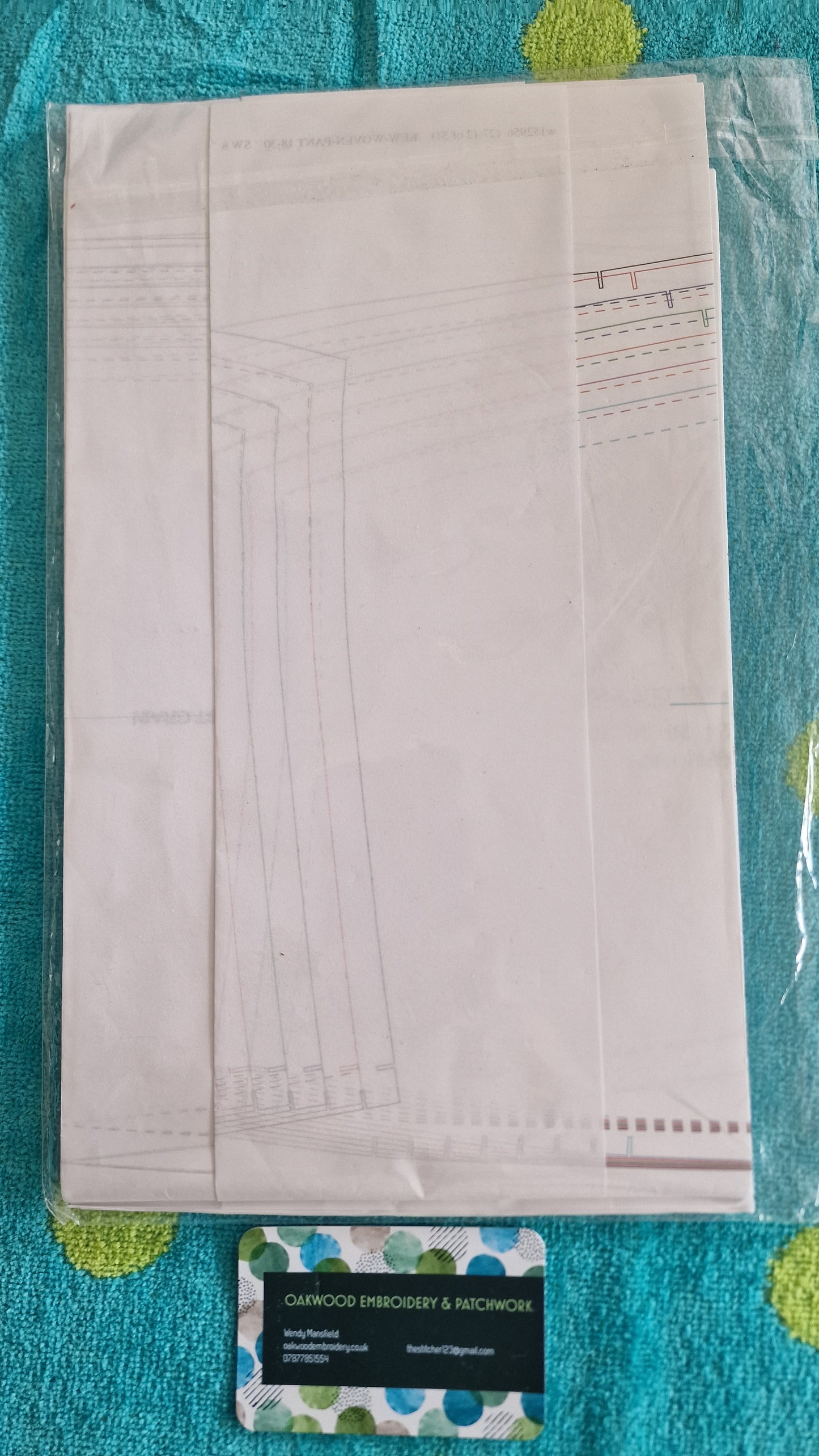 Dressmaking Pattern - Style Ace Kew Woven Pant - Size 18 to 30