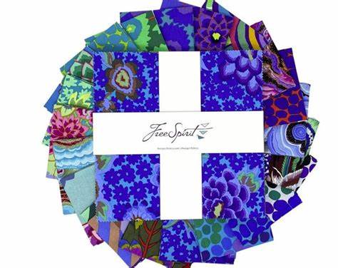 Free Spirit Kaffe Fassett Collective - Layer Cake - Feb 2022 - FB610GP.FEB22 NEPTUNE
