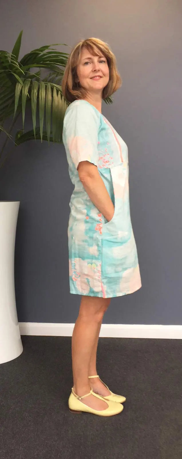 Sew Different - Everyday Chic Dress - UK size 8-26 Dressmaking Pattern