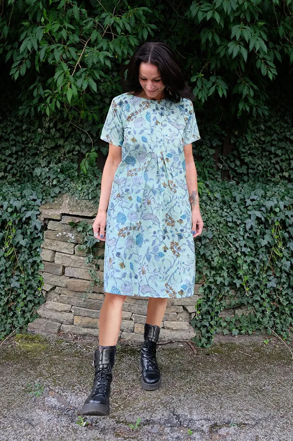 Sew Different -  Triple Tuck Smock - UK Size 8-26 Dressmaking Pattern
